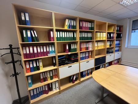 Schrankwand ca. 510x255 cm bestehend aus 85 cm Modulen - variabel verwendbar Schrankwand ca. 510x255 cm bestehend aus 85 cm Modulen - variabel verwendbar