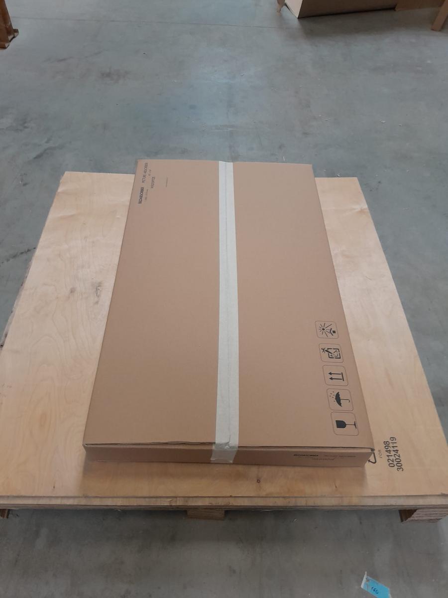 127 Stück Karton 1070/620/80 mm