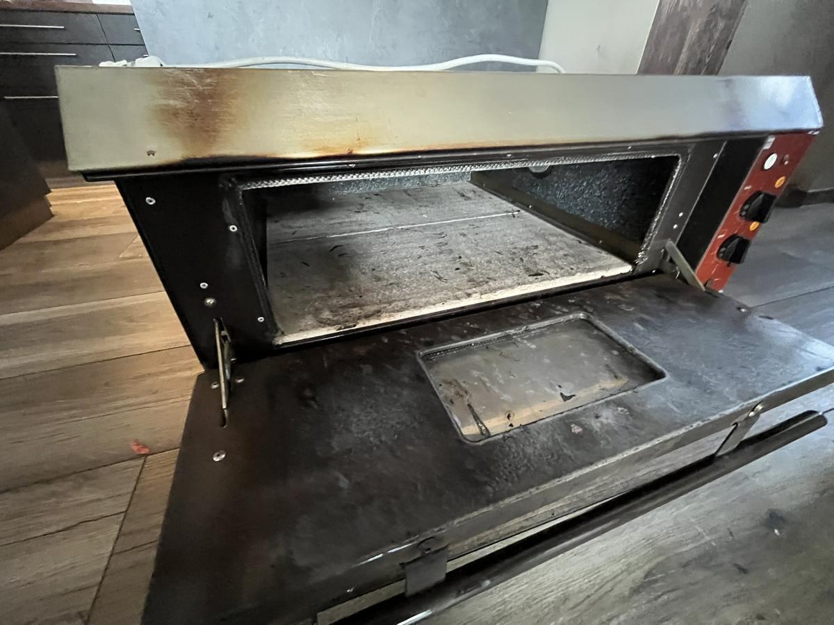 IME Steinbackofen - Pizzaofen Innenabmessung ca.65/0 cm, 380 V?d=2025-11-07 20:01:44