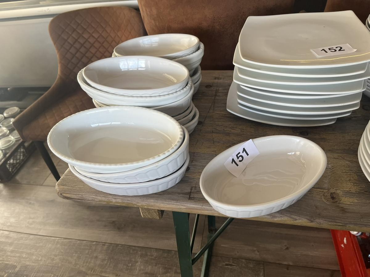 15 Stück Porzellanschalen?d=2025-11-08 00:53:50