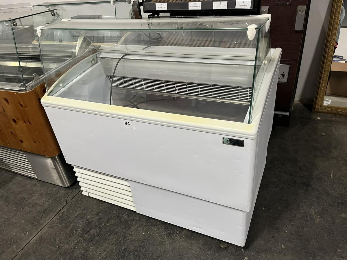 Eisvitrine ISA  ca. 115/75/120 cm?d=2025-11-07 20:22:22