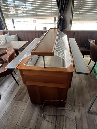 ALNOX Salatbuffetvitrine gekühlt,steckerfertig, seitliche Ablagen klappbar ALNOX Salatbuffetvitrine gekühlt,steckerfertig, seitliche Ablagen klappbar