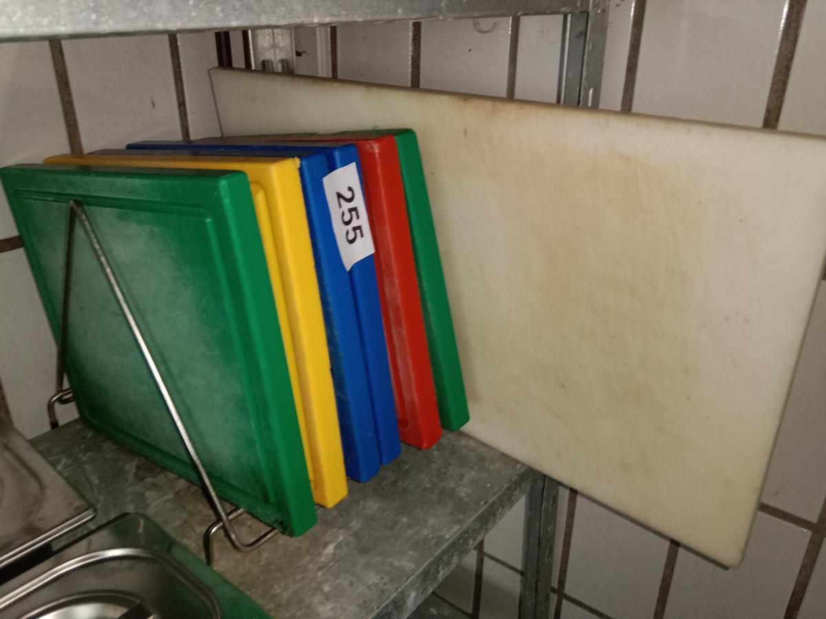 7 Stück Schneidbretter in Kunststoff