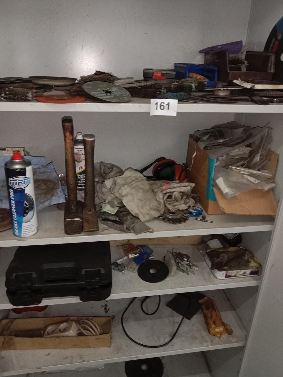 Schrankinhalt mit Flexscheiben und Zubehör?d=2025-11-13 02:41:31