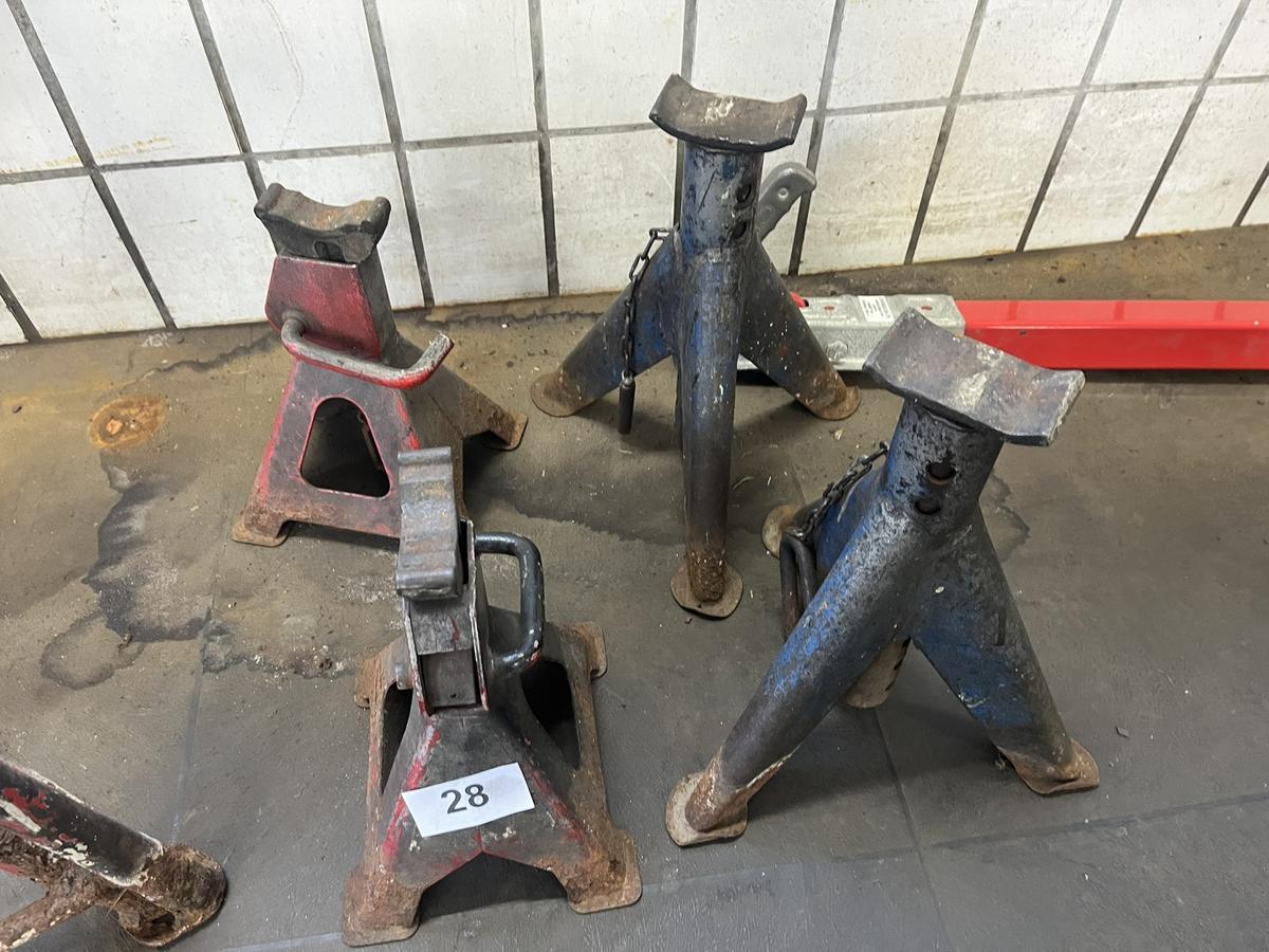 4 Stück KFZ Unterstellböcke