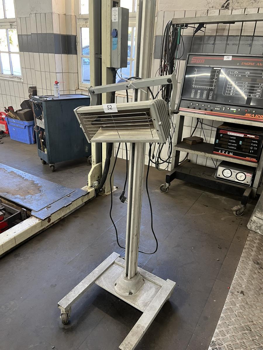 Infrarotstrahler mit 2 Strahlern?d=2025-11-13 01:29:52