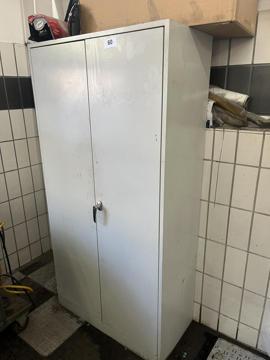 Werkzeugblechschrank 2 flügelig 90/45/180 cm grau