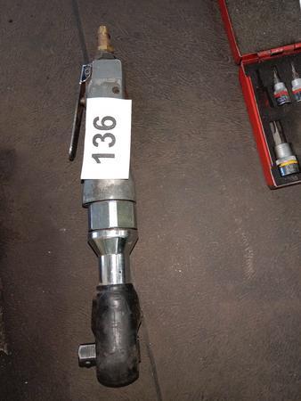 Druckluftrastsche Druckluftrastsche