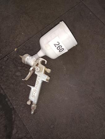 SATA Lackierspritzpistole SATA Lackierspritzpistole