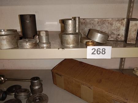 Inhalt von ca. 3 lfm Regalanlage mit MB Werkzeugen Inhalt von ca. 3 lfm Regalanlage mit MB Werkzeugen