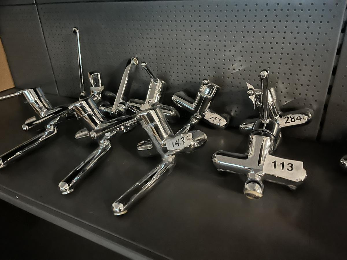 8 Stück Waschtischarmaturen gebraucht?d=2025-11-28 15:09:46