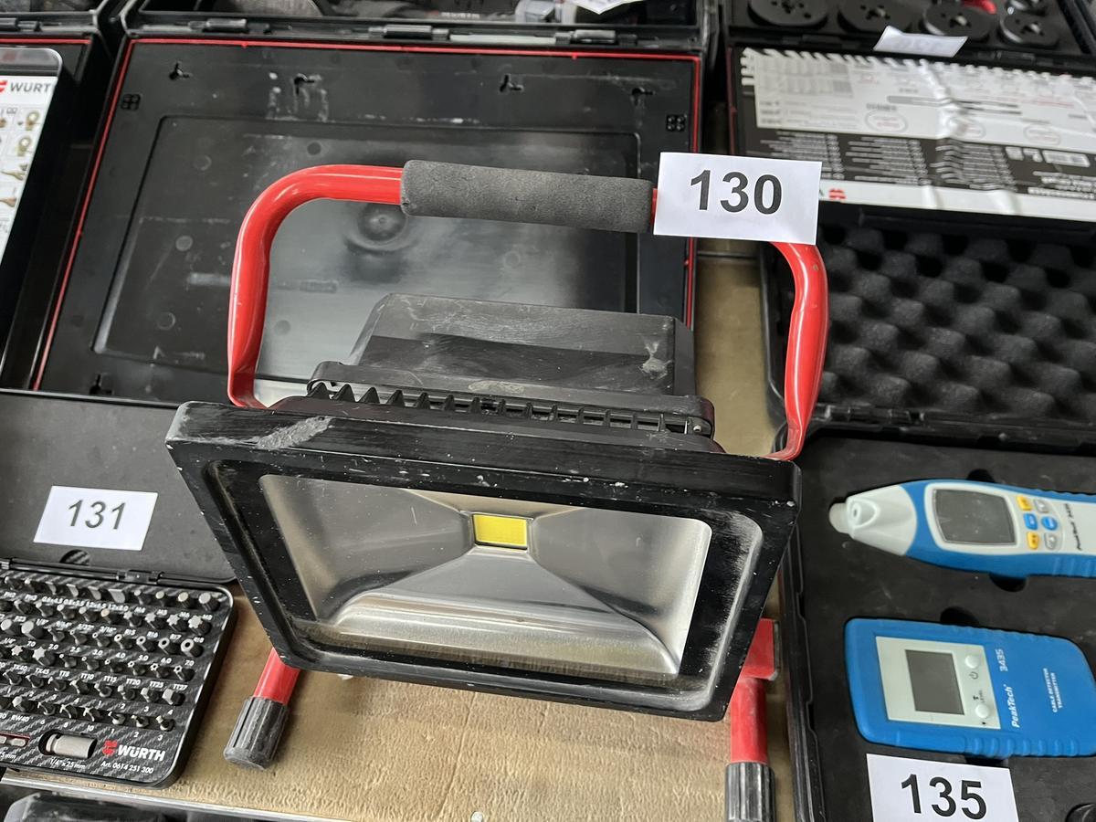 REV LED-Scheinwerfer 30 W - neuwertig?d=2025-11-28 15:09:49