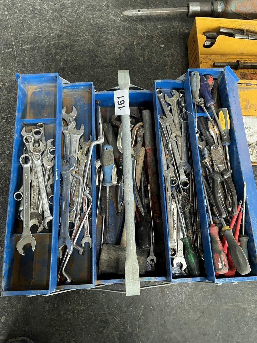 Gedore Handwerkzeugkiste bestückt mit Werkzeugen