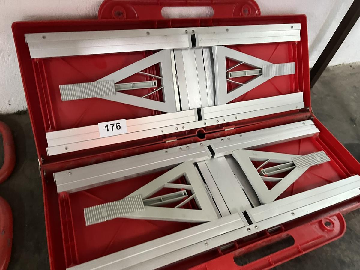 Bank- Tisch Set, klappbar?d=2025-11-28 15:37:39