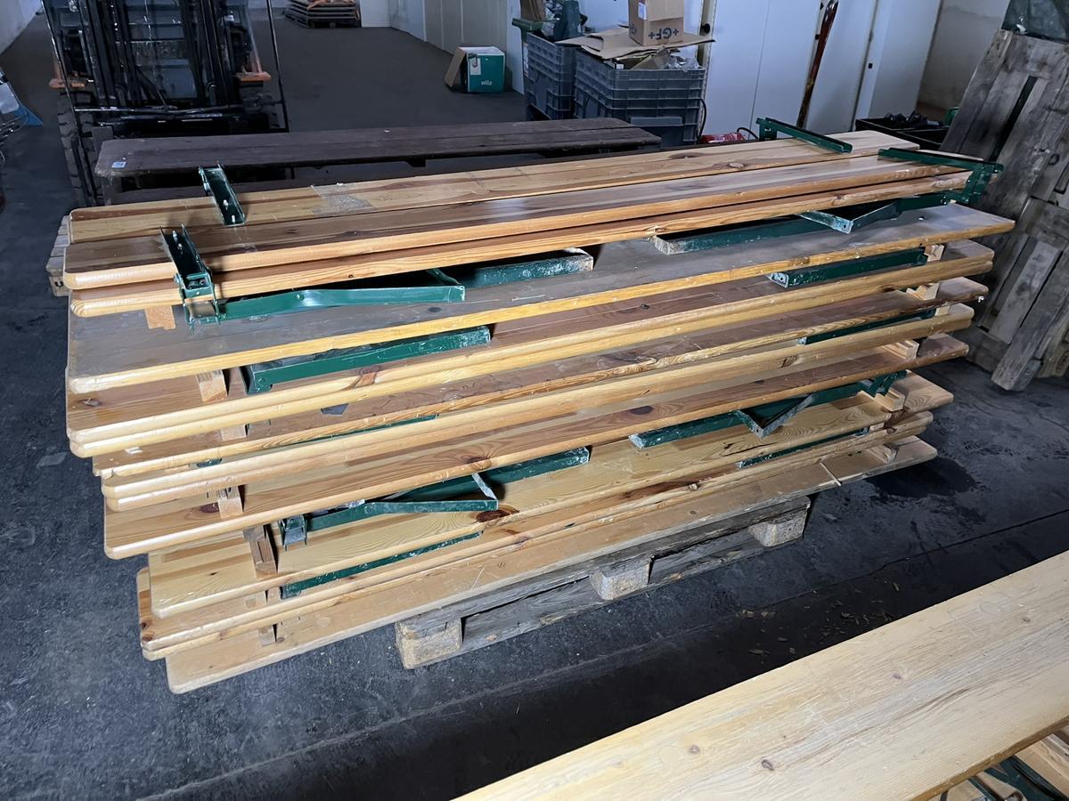 5 Stück Heurigen Garnituren mit Rückenlehne 5 Tische,10 Bänke?d=2025-11-28 15:39:30