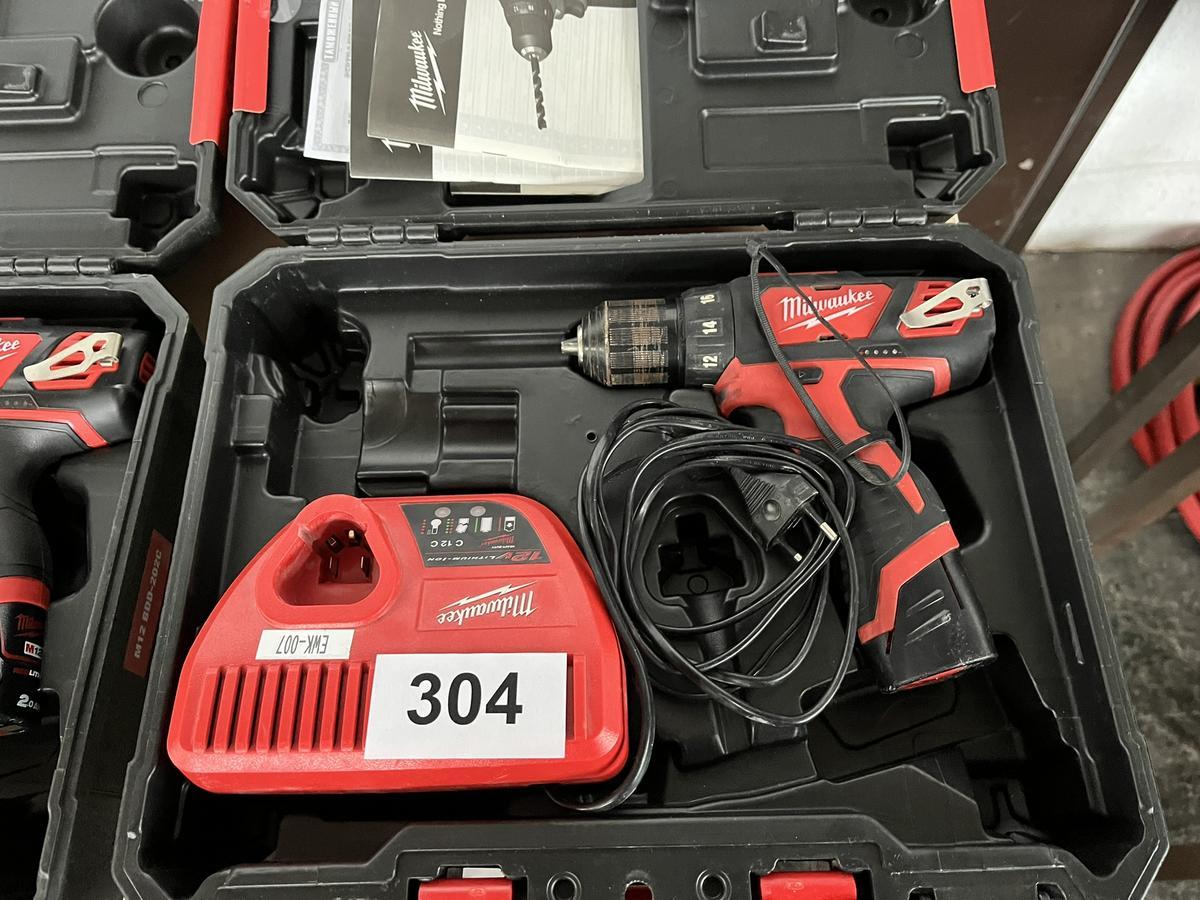 Milwaukee Akku-,Bohrschrauber M 12 BDD 202 C im Koffer?d=2025-11-28 15:37:44