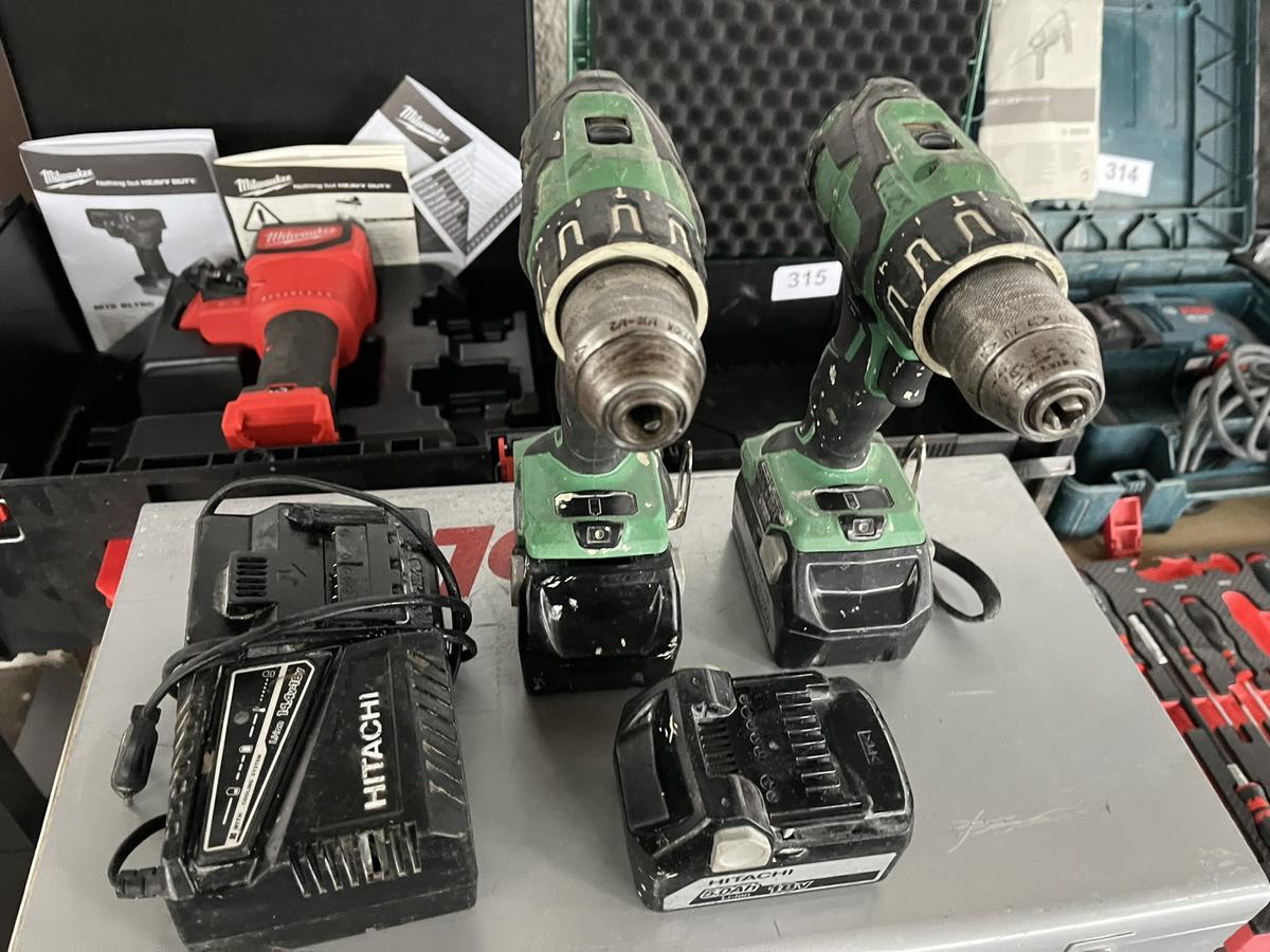 2 Stück Hitachi Akkuschrauber mit Akku,Ladegerät