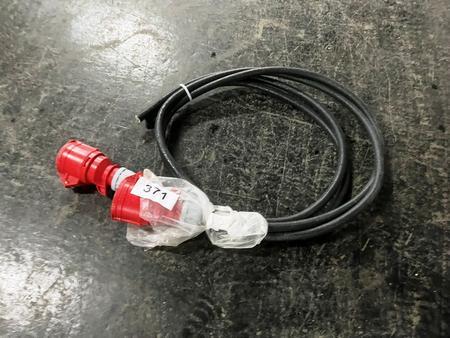 Kabelset mit 2 x 380 V Stecker