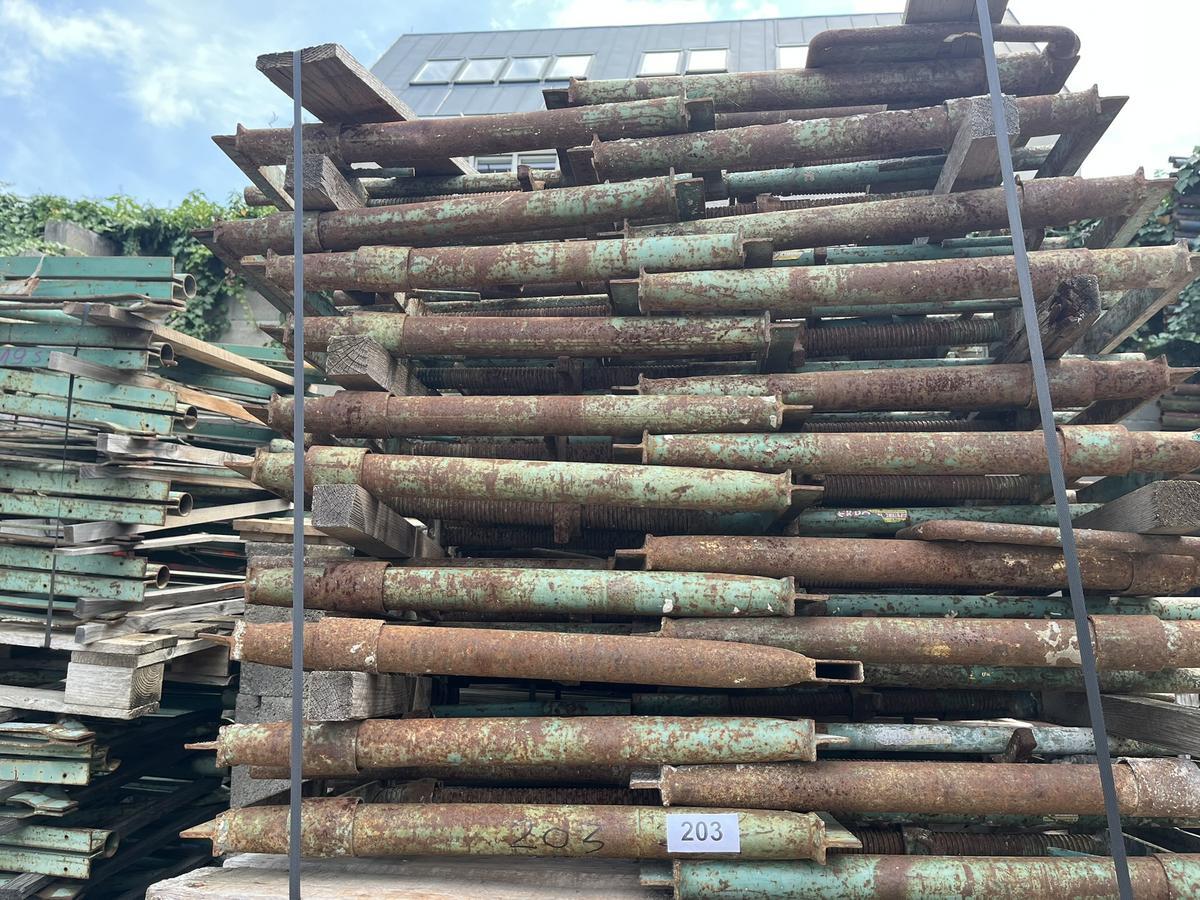 40 Stück EKRO Zwingen