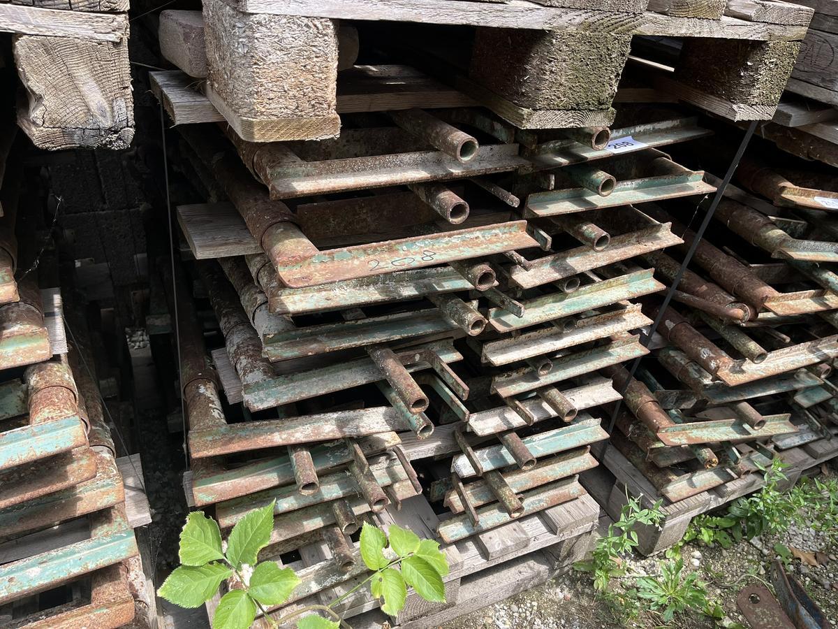 40 Stück EKRO Zwingen?d=2025-11-20 11:26:55