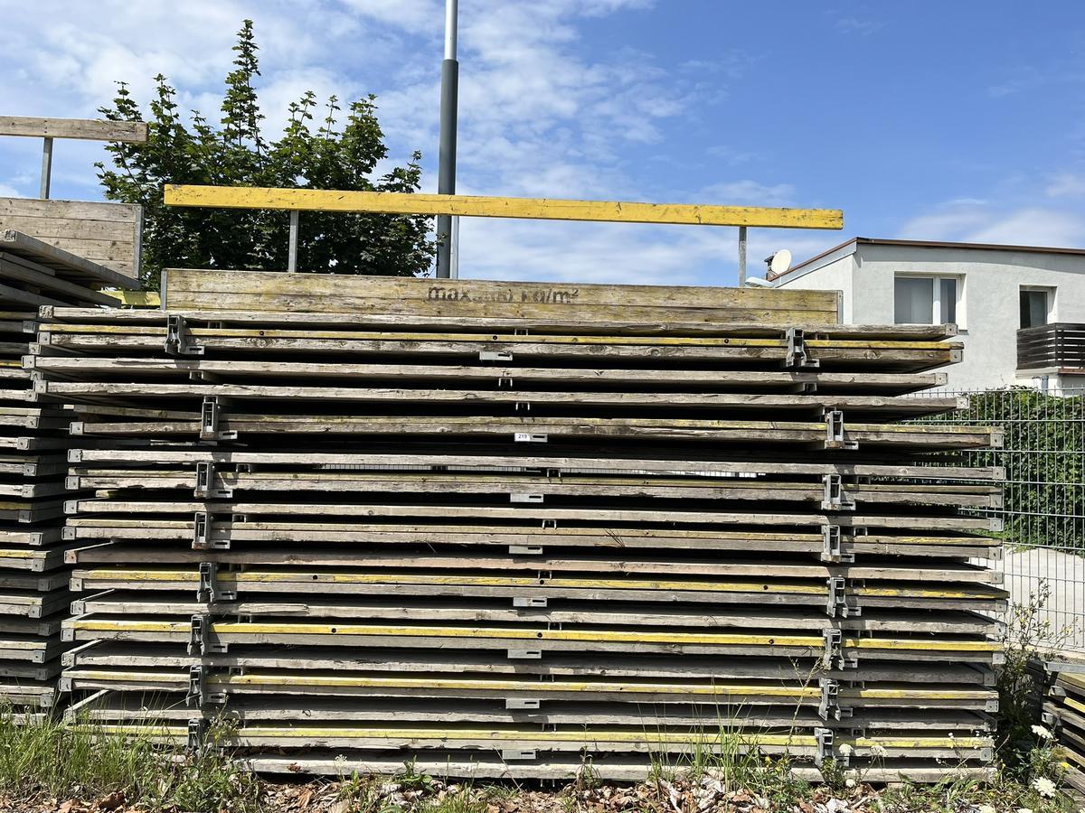 18 Stk. EKRO Fix Klappbühnen 450 x140 cm