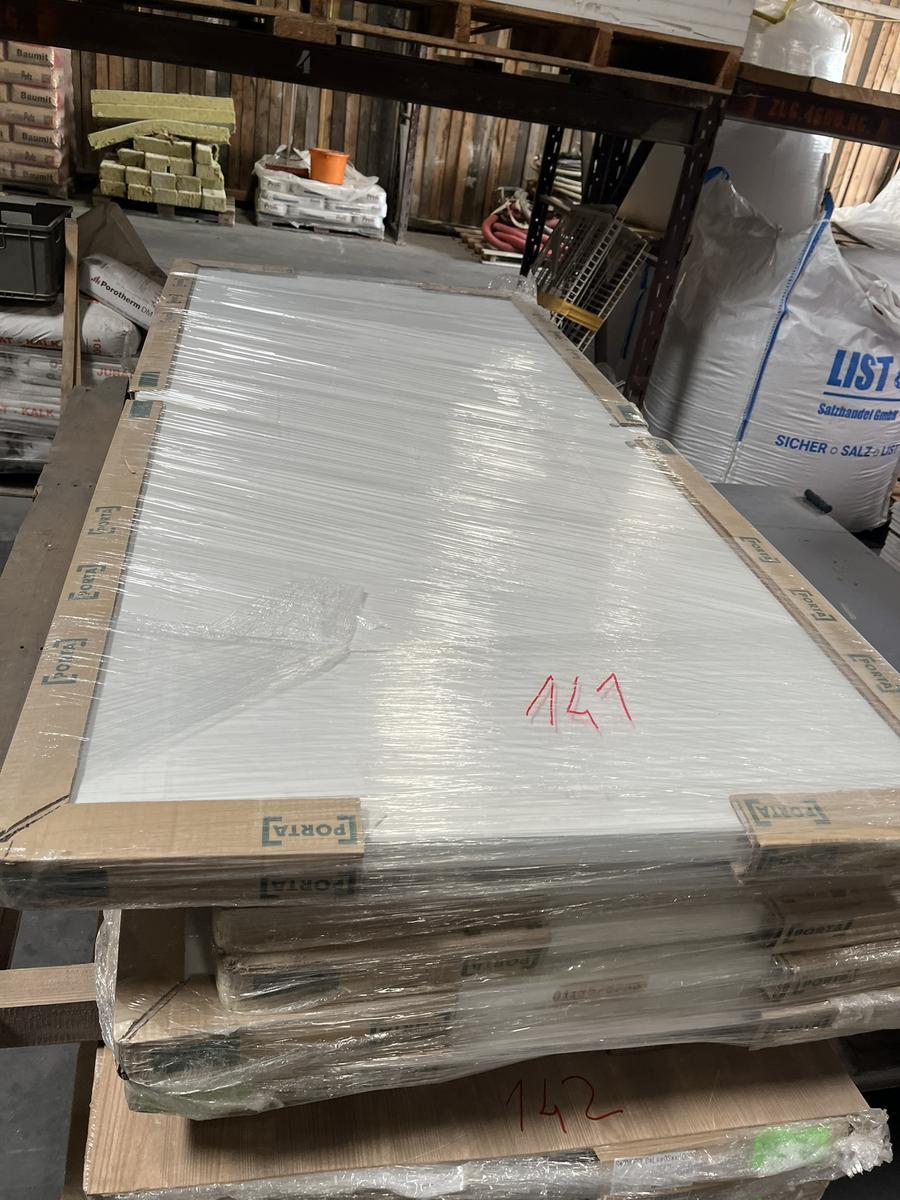 3 Stk.neue  Innentüren in Holz weiss 90/205 cm und 3 Stk.80/205 cm