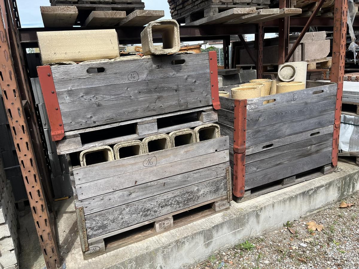 3 Paletten mit Schiedel Rohrmaterial 50/20/20, Rohr 20/50 cm?d=2025-11-20 11:26:42