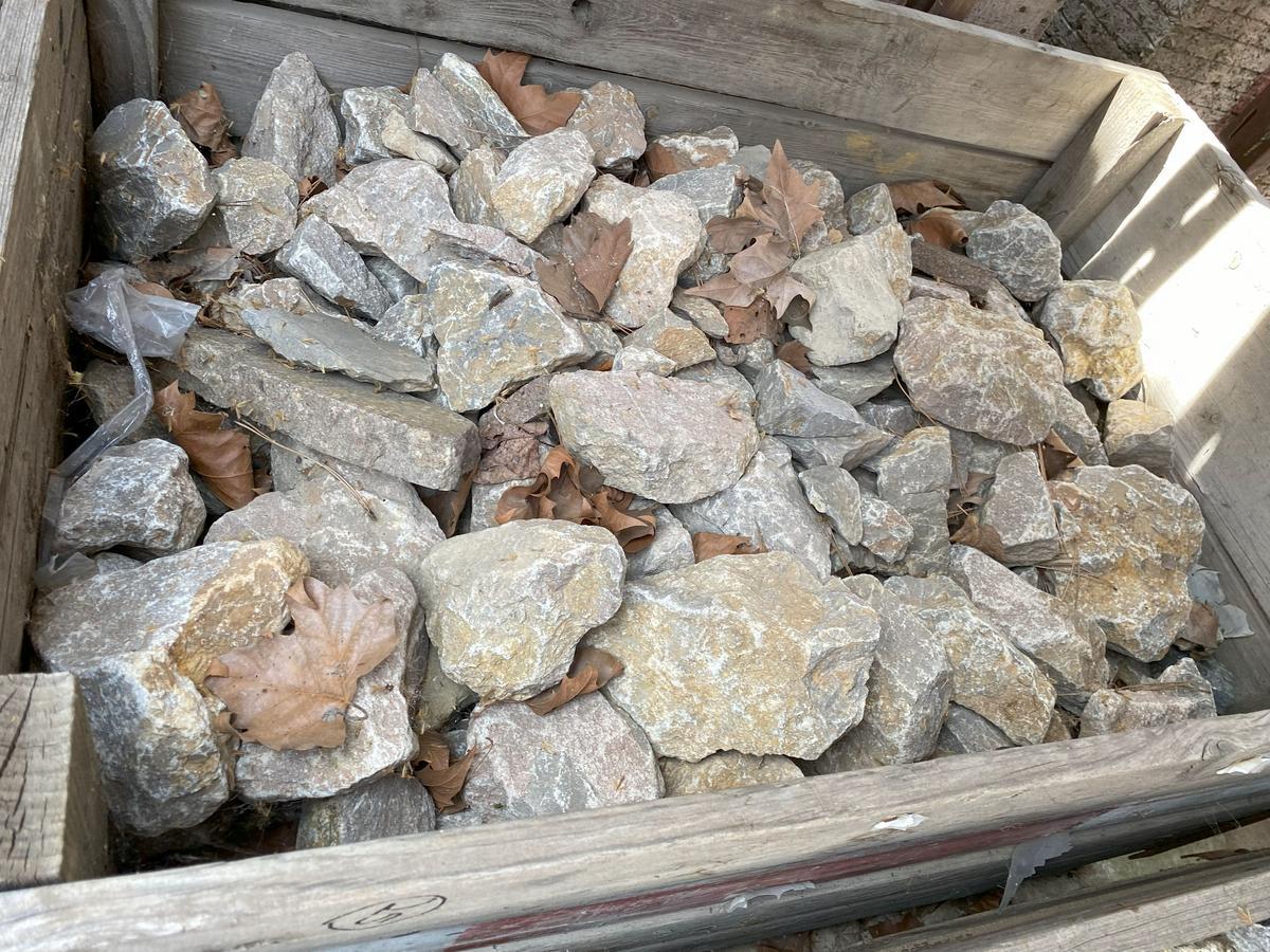 1 Pal.Natursteine 0.3 m3?d=2025-11-20 11:26:55