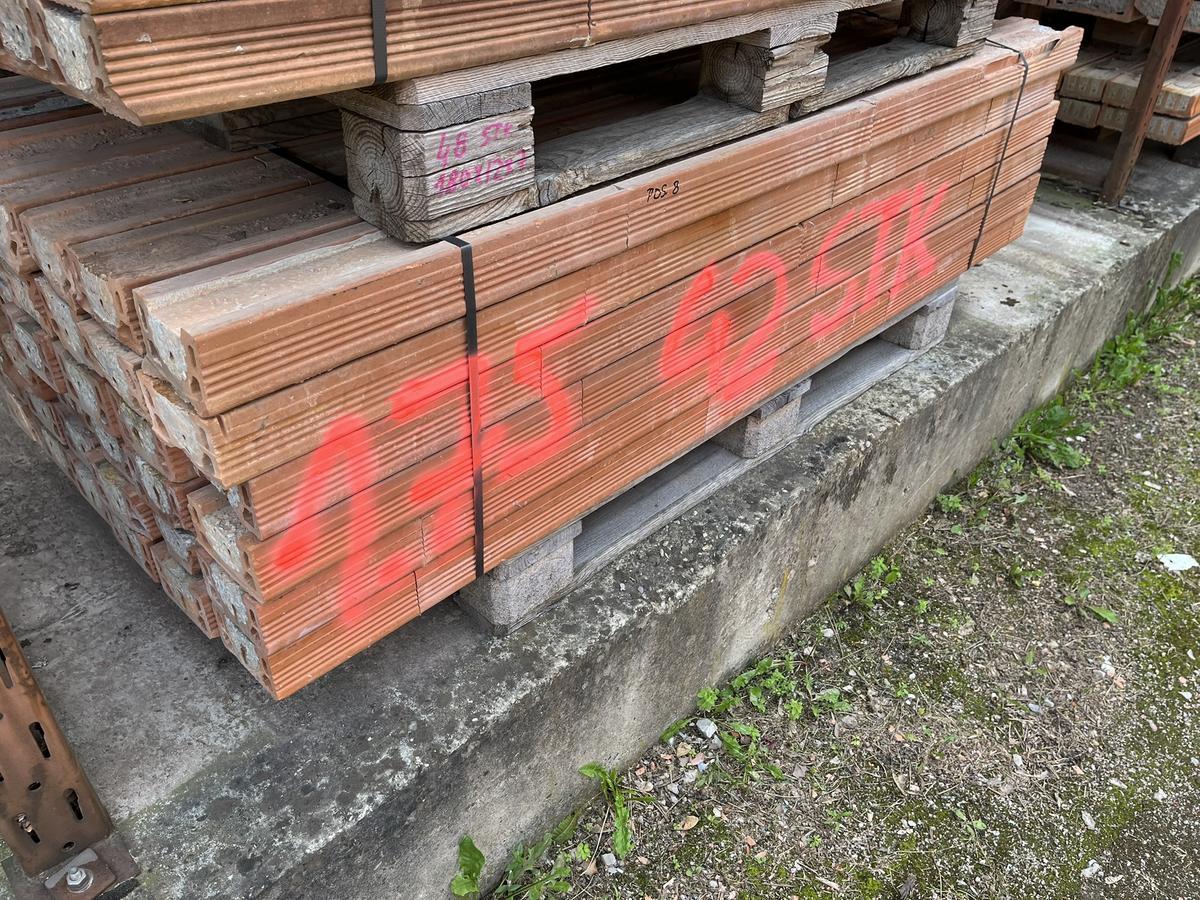 42 Stück Ziegelüberlagen 175 cm / 12.5?d=2025-11-20 11:26:56