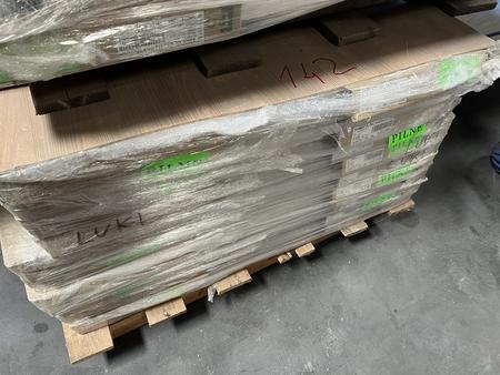 4 Stk. neue Innentren in Holz weiss 90/205 cm und 6 Stk.90/205 cm