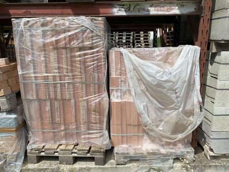 3.5 m2 17 er Ziegel plus 5 m2 12 cm Ziegel