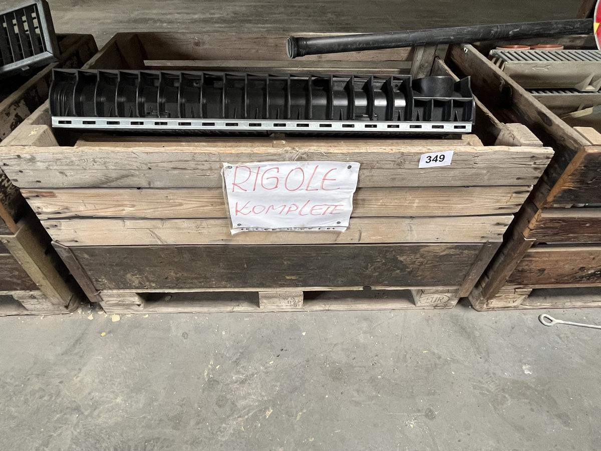 1 Palette mit Rigol Entwässerungsrinnen/Material?d=2025-11-20 11:25:11