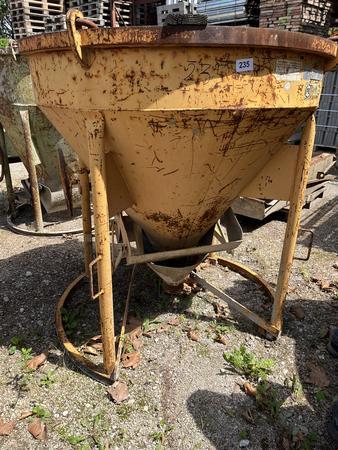 Rosa Moser Betonkrankbel Eichinger Betonsilo- 750 Liter- senkrechter Auslauf