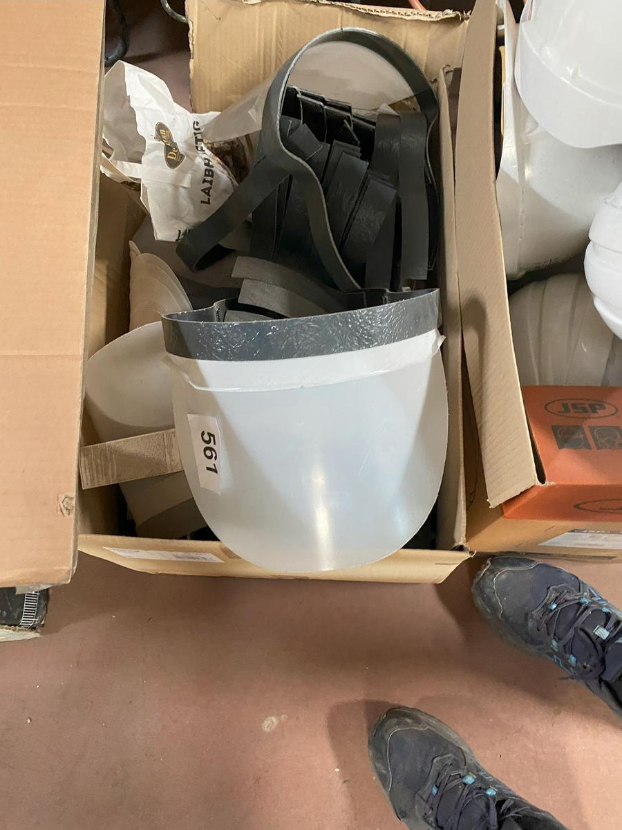 ca. 50 Stück Kunststoff Schutzvisiere