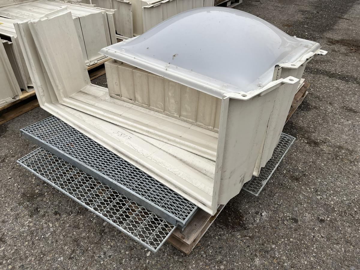 Lichtschachte/Kuppel?d=2025-11-20 11:28:24