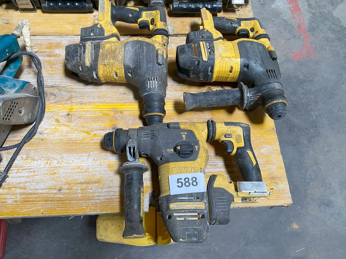 3 Stück Akku Bohrhammer o.Lagegerät Ersatzteilspender?d=2025-11-20 11:26:52