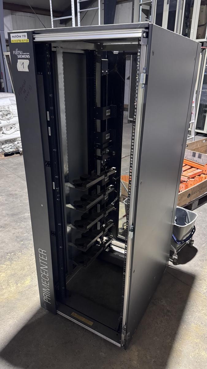 Serverschrank, 70x95x182cm, Front fehlt