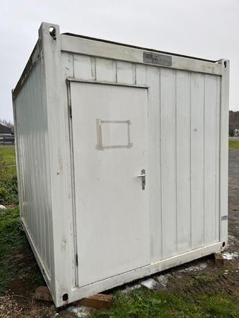 Containex Brocontainer 300/240/260 cm, 1 Tre, PVC Bodenbelage, Boden kaputt - Wasserschaden, ohne Fenster, E Installation, Baujahr 2000