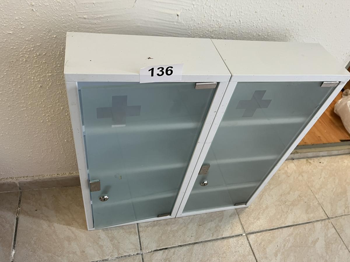 Medizinschrank ohne Inhalt 54/58/12 cm