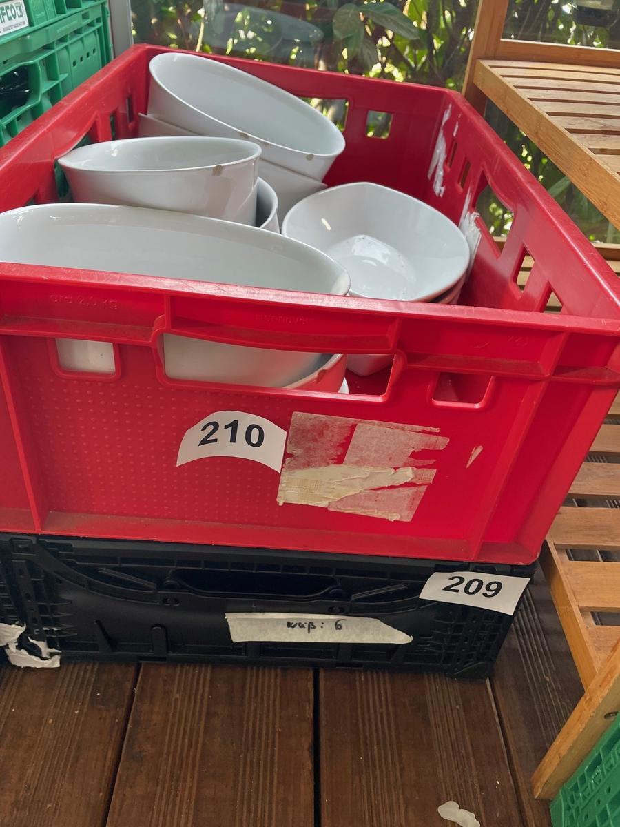 11 Stk. Schüsseln, oval?d=2025-11-21 19:44:24