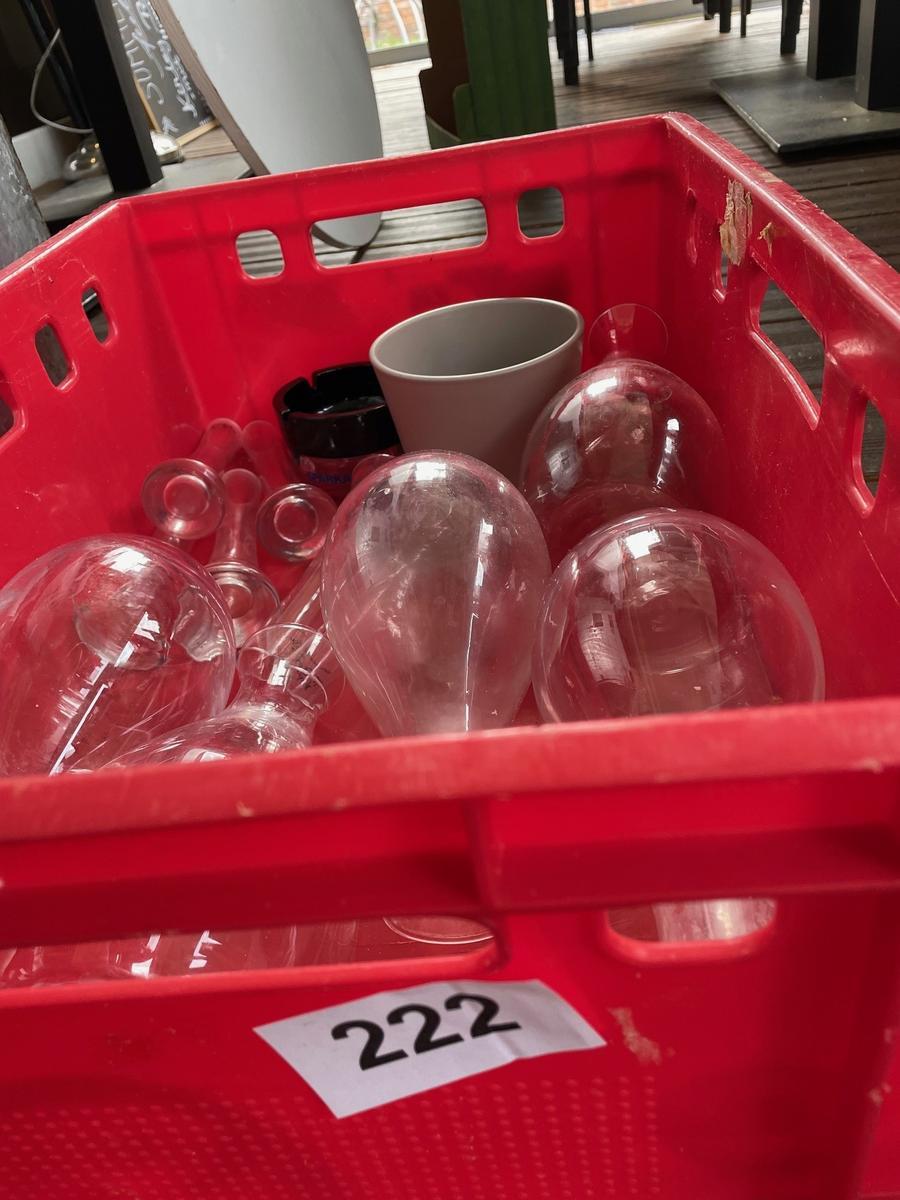 11 Stk. diverse Vasen?d=2025-11-21 19:44:10