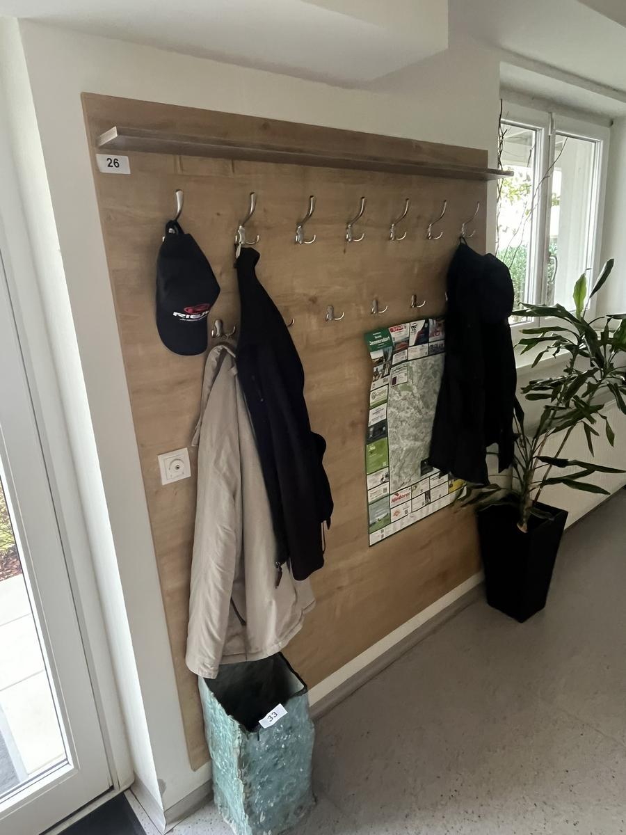 Wandgarderobe 150/180 cm?d=2025-11-21 19:05:25