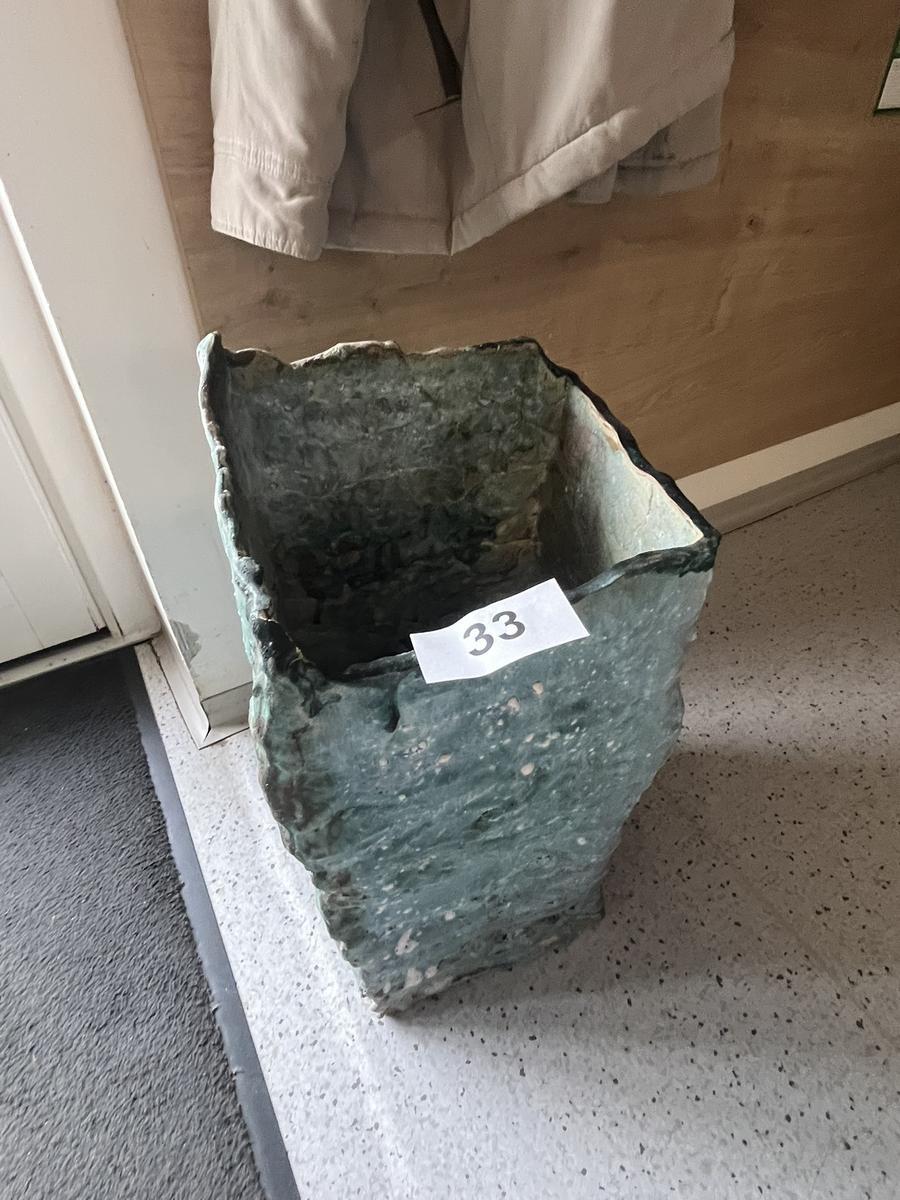 Schirmständer?d=2025-11-21 19:05:27