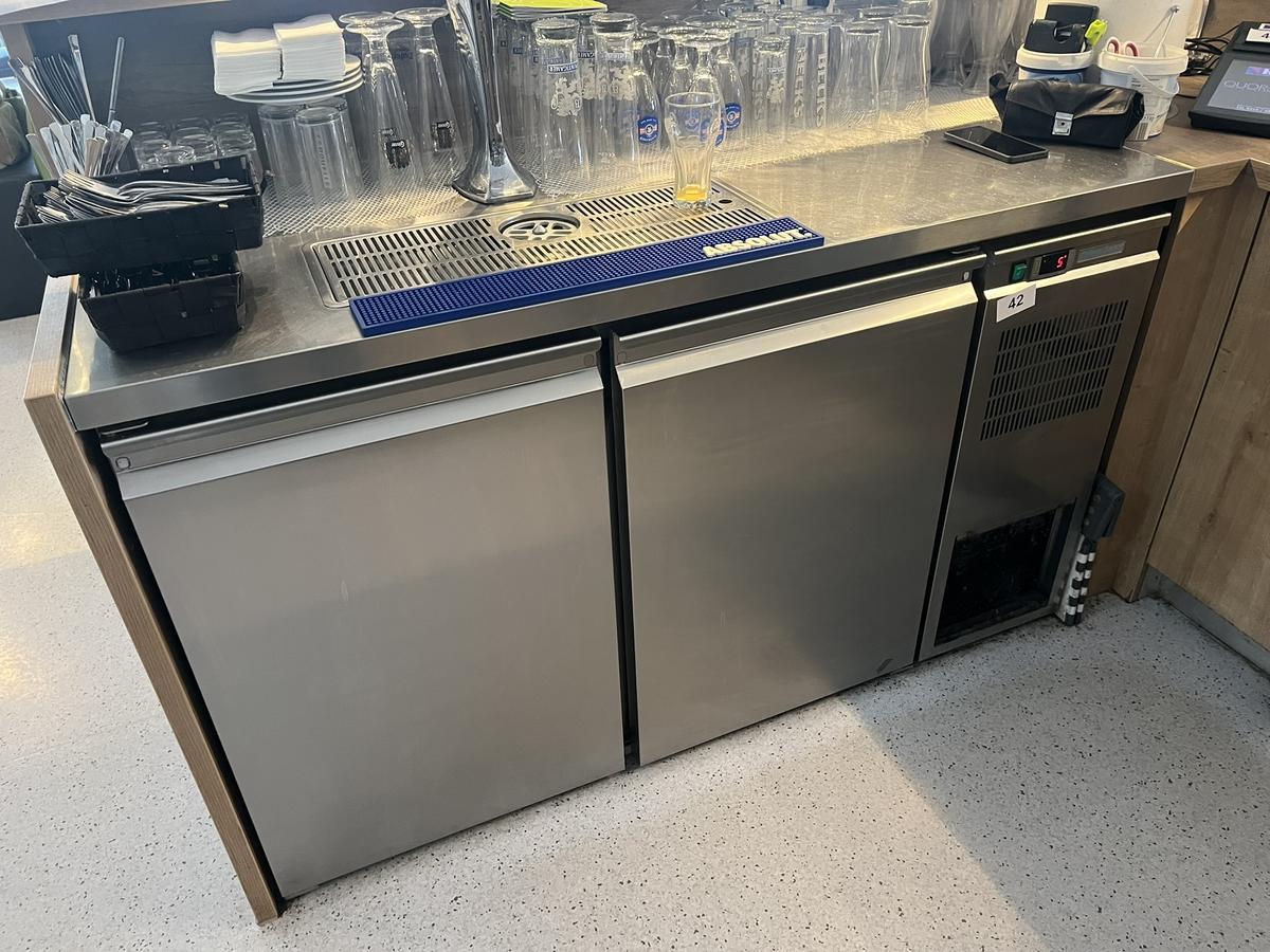 Kühlpult steckerfertig 152/70/90 cm für 2 Fässer