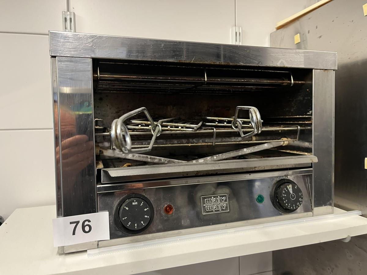 MAY WAY Salamander?d=2025-11-21 19:43:31