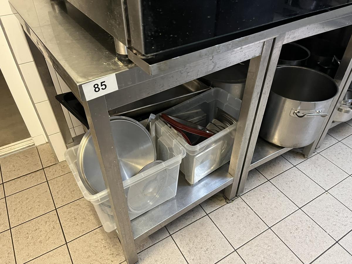 Edelstahltisch ca. 60/70 cm