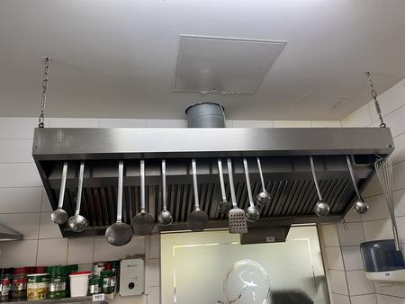 Dunstabzugshaube mit Motoreinheit ca.220/55/90 cm Dunstabzugshaube mit Motoreinheit ca.220/55/90 cm