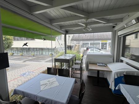 Seitenwand/Fix/Schiebeglasverglasung vom Wintergarten ca. 3x9 m mit 3 Schiebe/2 Fixelemente Seitenwand/Fix/Schiebeglasverglasung vom Wintergarten ca. 3x9 m mit 3 Schiebe/2 Fixelemente