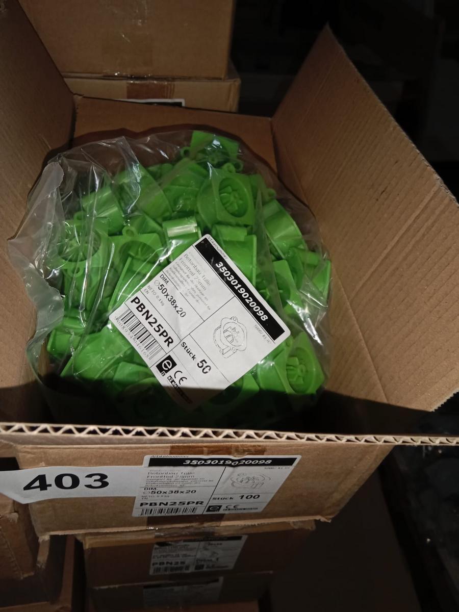 900 Stk. BELIMO, in Kunststoff, ca. 50x38x20