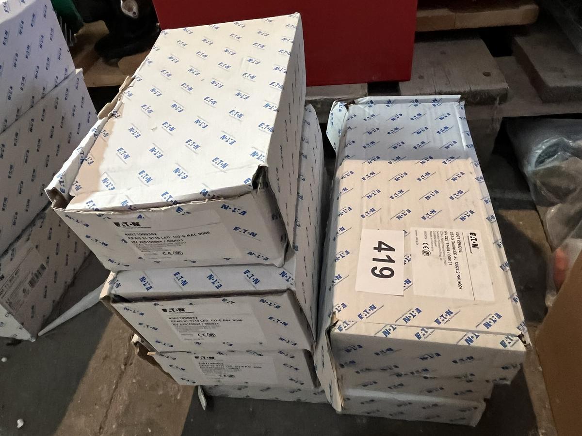 7 Stk.  EATON Notlichtlampen?d=2025-12-01 15:36:39